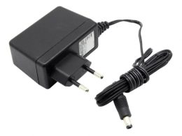 آداپتور 12 ولت 2 آمپر دیواری 12V-2A مارک UMEC