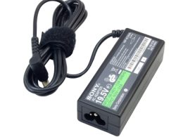 آداپتور لپ تاپی 19.5 ولت 2 آمپر بین راهی 19.5V-2A مارک SONY