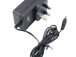 آداپتور 12 ولت 1 آمپر دیواری 12V-1A مارک Ruide